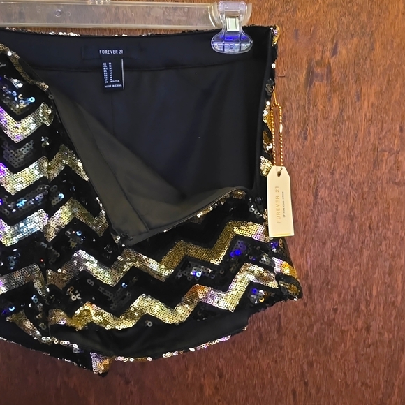 Sequined Booty Shorts! - Picture 4 of 9